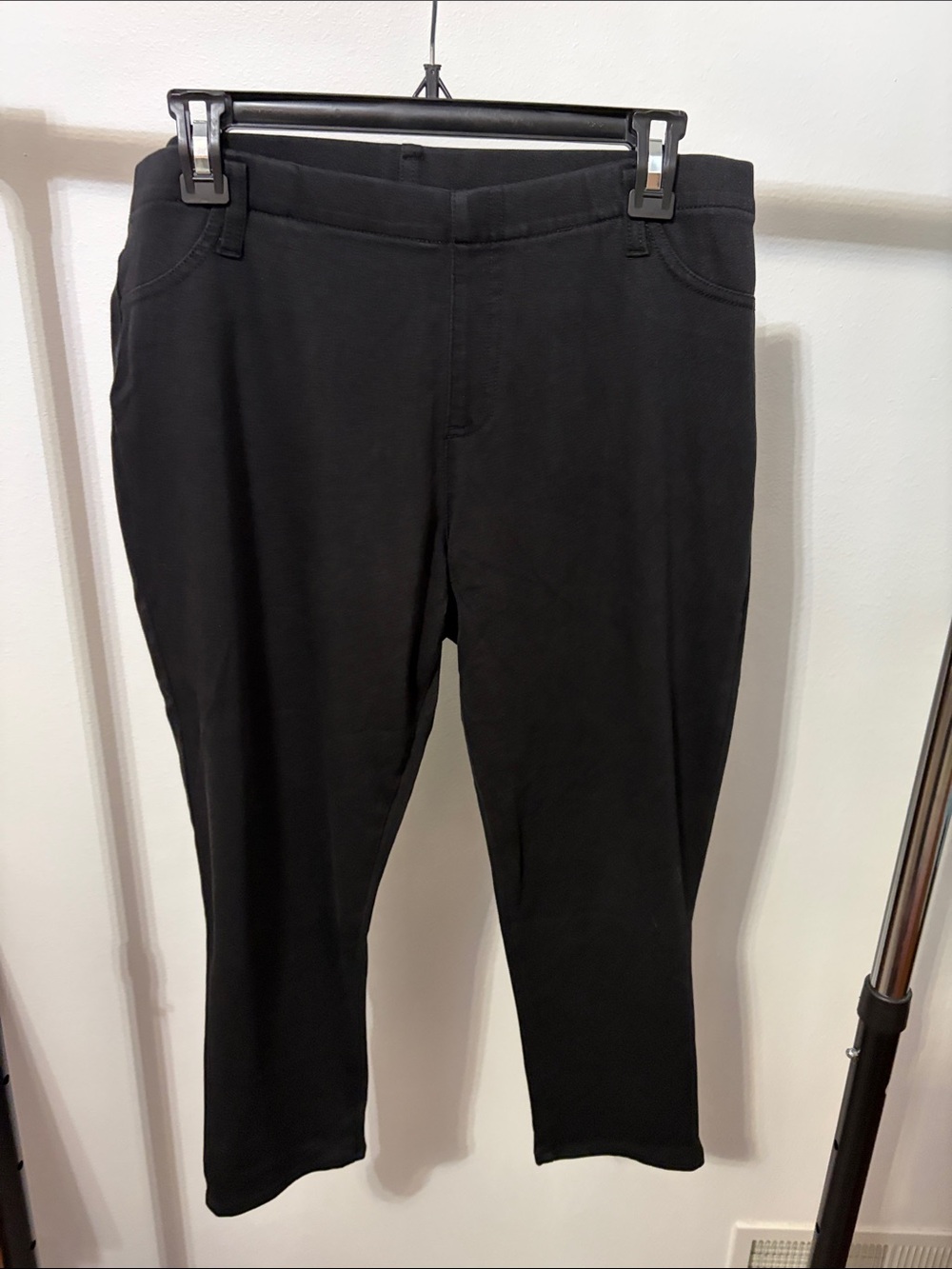 Faded Glory crop jeggings
MORE COLORS LISTED
so bundle for a discounted offer